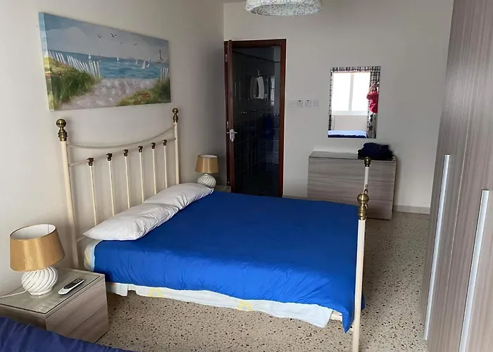 Side Seaview St Pauls Bay St Paul's Bay